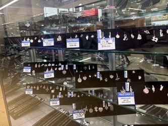 Buy / Sell James Avery