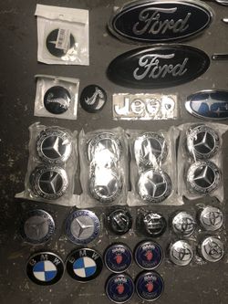 Center Caps And Emblems