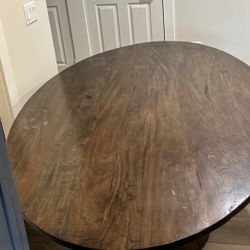 84 X 48 In Restoration Hardware Table