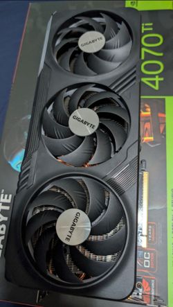 Gigabyte NVIDIA GeForce RTX 4070 Ti GAMING OC V2 Graphics Card 12GB GDDR6X