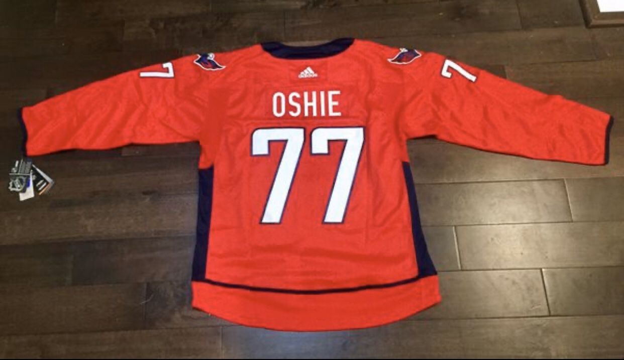 NEW Washington Capitals Oshie #77 size Large