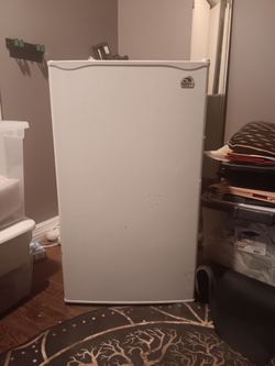 Mini / Small Refrigerator