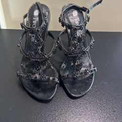 Two Lips Heels Size 5.5