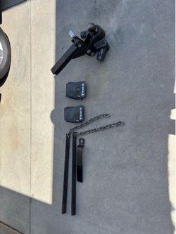 Blue Ox SwayPro BXW1000 Weight Distribution Hitch – Complete – $600