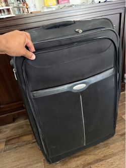 Large luggage FREE