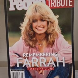 Remembering Farah Fawcett Her Life In Pictures