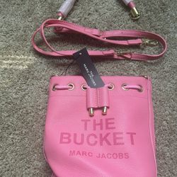 Marc Jacob Bucket Tote Bag