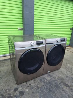 Samsung Front-Load Washer and Dryer Set