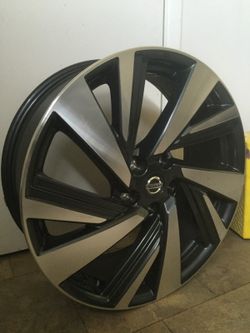 20" Machined Aluminum-Alloy Wheels