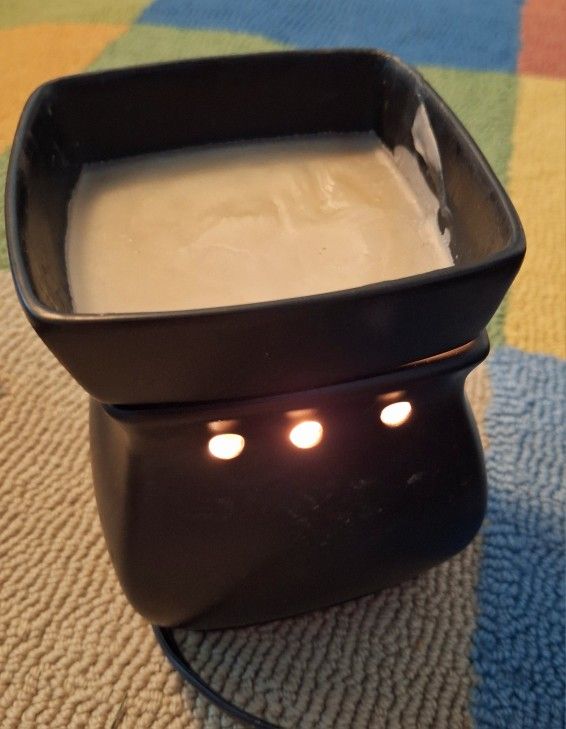 Wax Warmer Candle Black