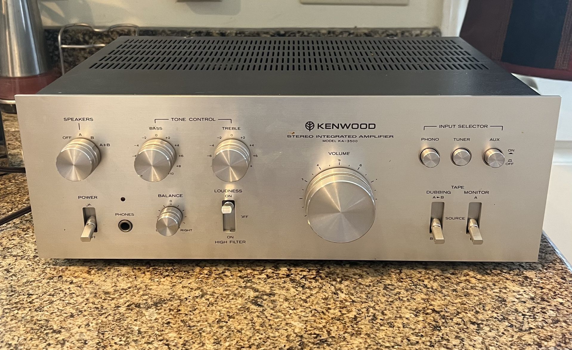 Kenwood Stereo Amplifier