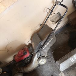 Honda lawn mower