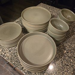 Dish set
