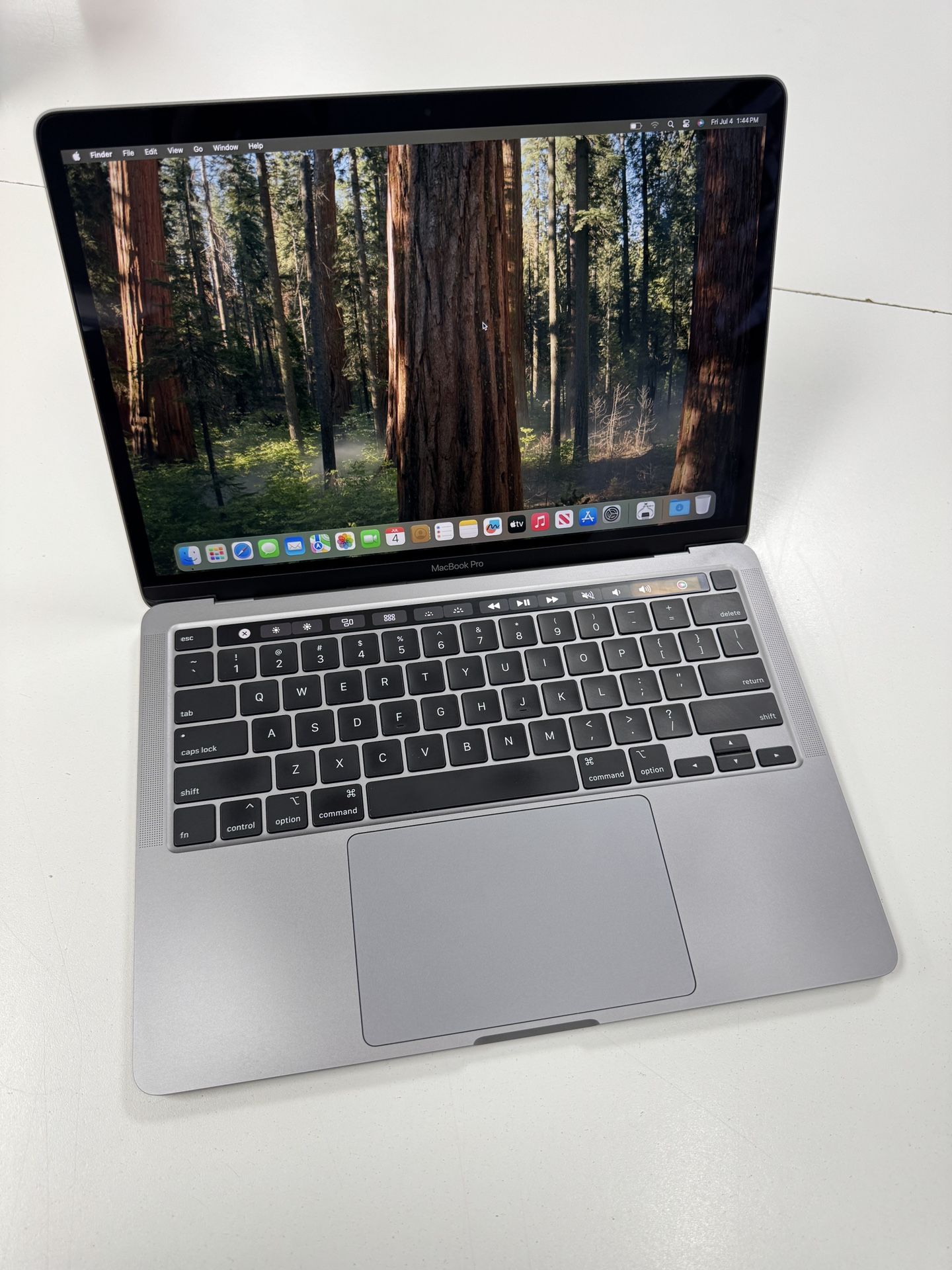 MacBook Pro 13” 2020 Core i7/16GB/500GB