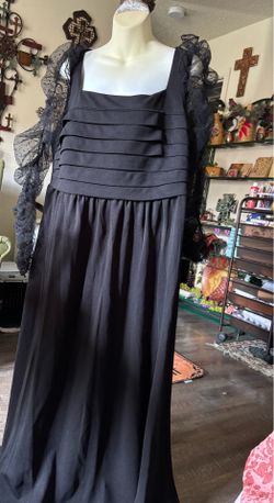 SHEIN Plus 2XL Black Maxi Dress Square Neck Ruffled Mesh Sleeve Statement Gown