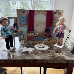 American Girl Doll Tenney + Logan + Stage And Accessories
