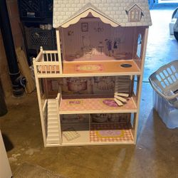Barbie Dollhouse