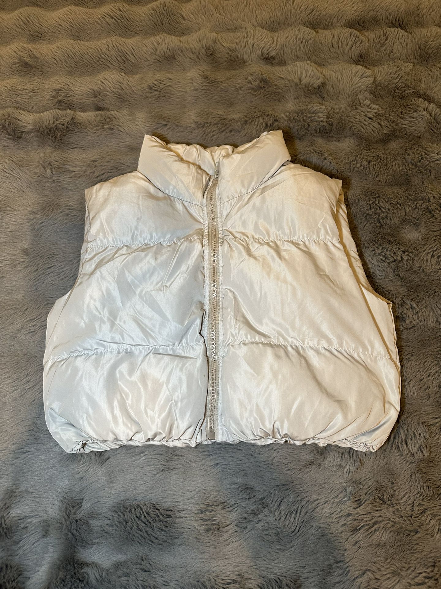 Short Puffer Vest