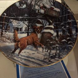 A Country Christmas Decorator Plate 