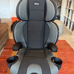 Chicco Child Seat And Booster