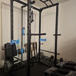 Power Cage With Pulley System 