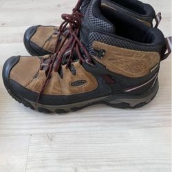 KEEN Utility Men's Lansing Mid Height Waterproof Boots size11