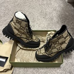 Gucci boots Macro GG Canvas/ Micro soft 