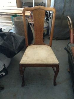 Antique oak chair
