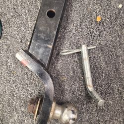 Trailer Hitch > U-Haul PowerTow DrawBar
