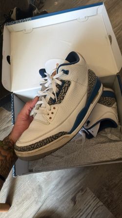 Air Jordan 3 White Wizard