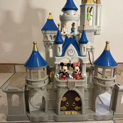 Disney Castle With Characters 