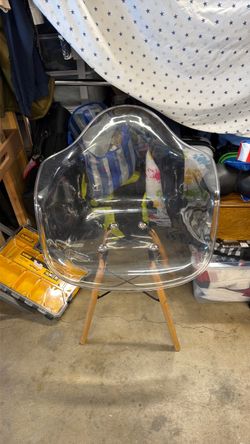 Modern ghost chair