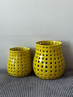 Set of 2 Yellow Decorative Vases
