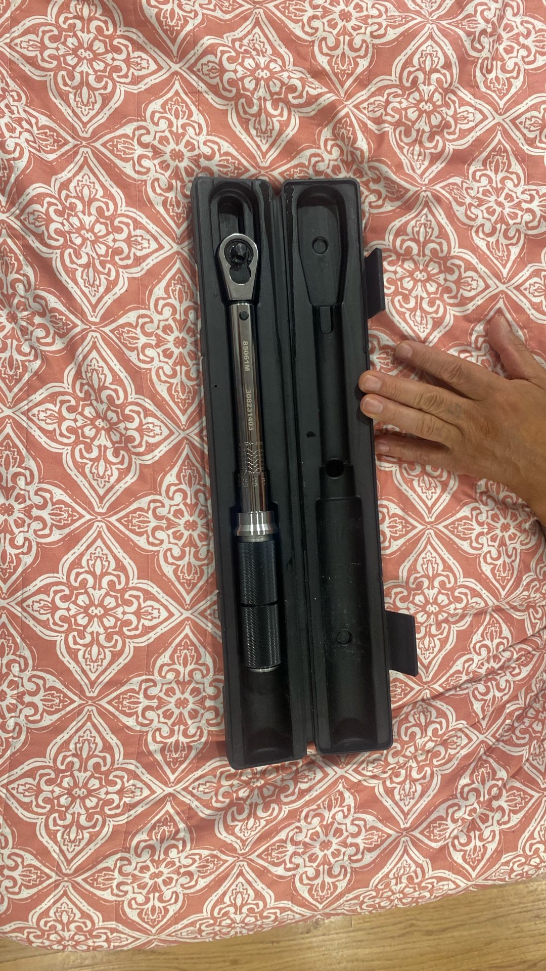 GearWrench 85061M 3/8" Drive Micrometer Torque Wrench 30-250 in/lbs.