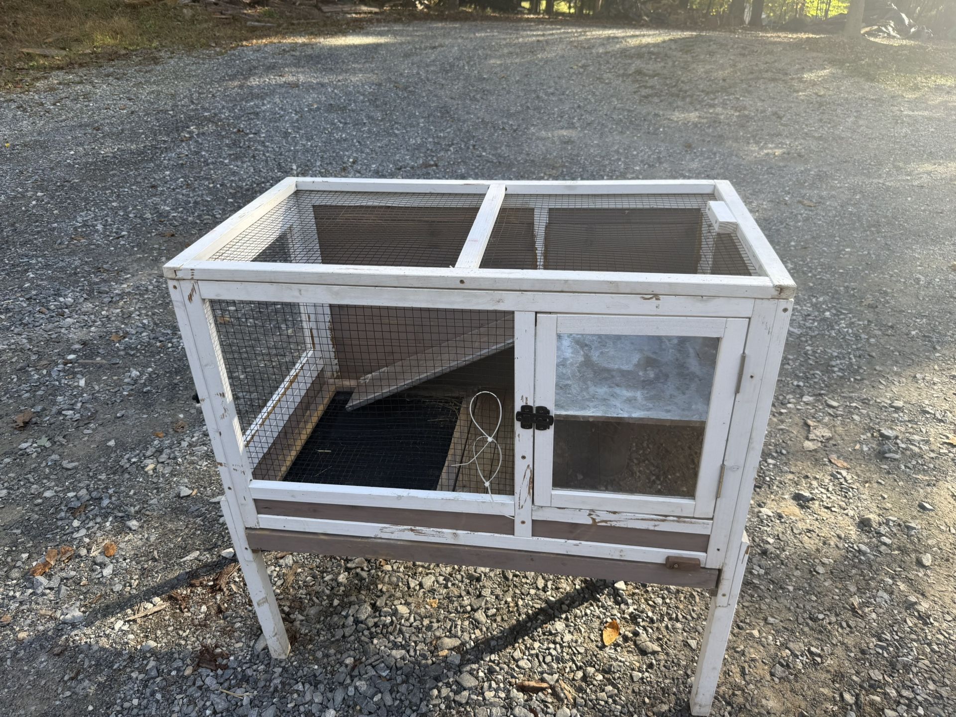 Guinea Pig House And Accessories