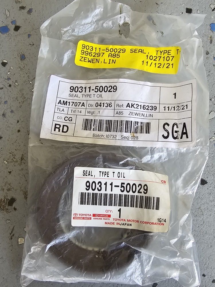 Genuine Toyota Front Left Drive Shaft Oil Seal, 90311-50029