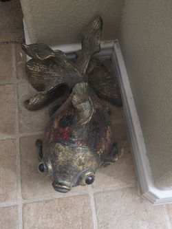 Large Goldfish Koi Statue