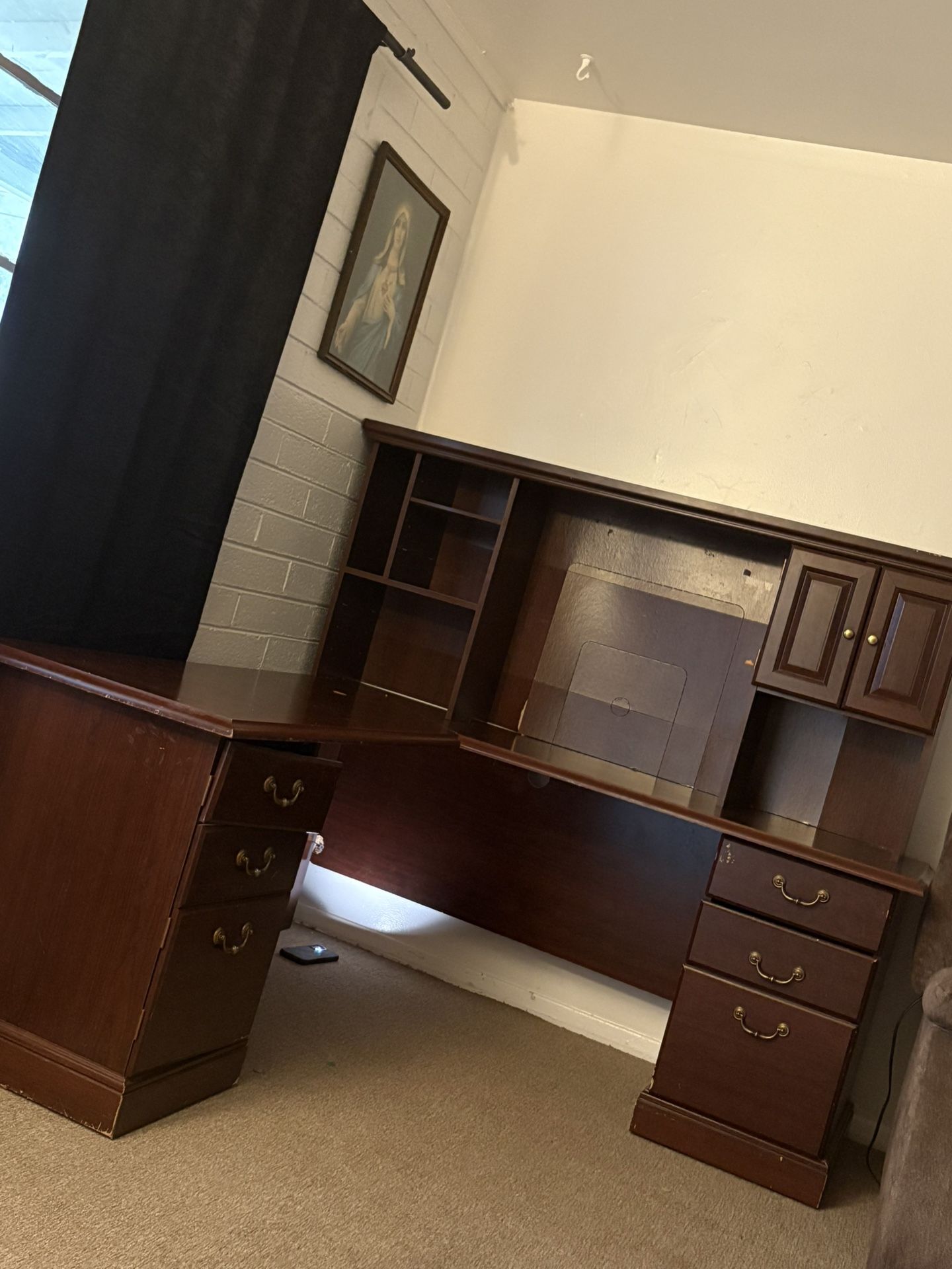 Free Desk