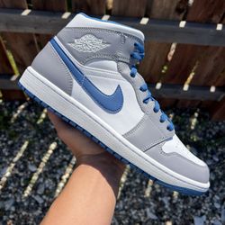 Jordan 1 Mid True Blue (Size 5.5Y, 8, 12)