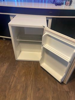 Haier 2.7 refrigerator