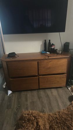 Dresser