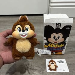 Disney Mickey Family: Chip