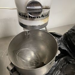 Kitchen Aid Countertop Mixer