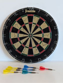 Franklin Bristle Dartboard Set Steel Tip Darts Wall Mount Game Board Classic