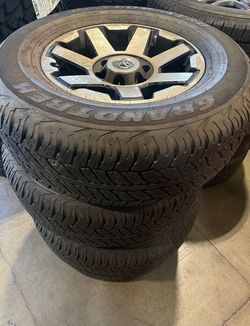 4 Runner 17” w/ 265/70/17
