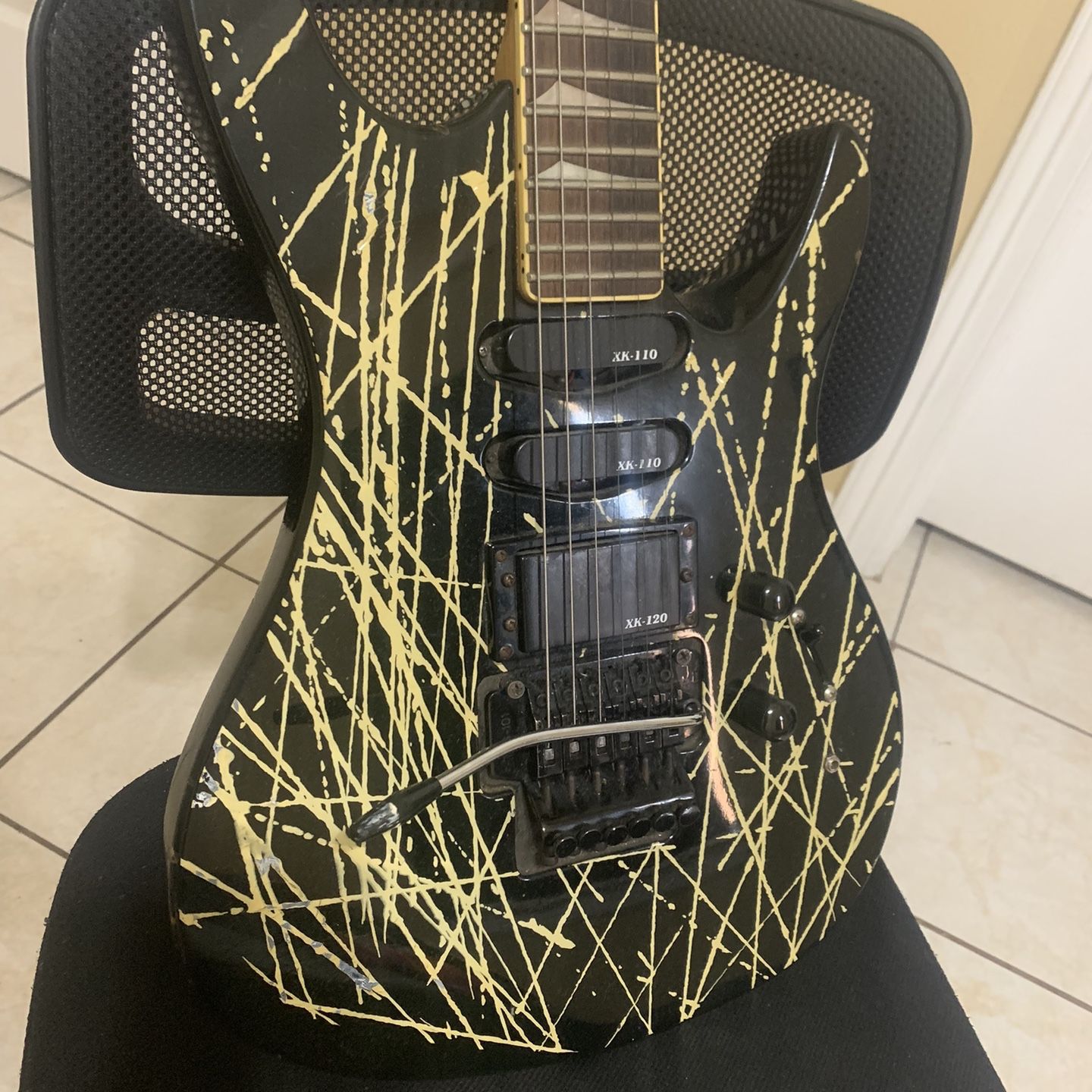 Vintage GTX Kaman Electric Guitar for Sale in Edinburg, TX - OfferUp