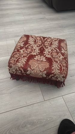 Foot rest stool