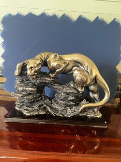 Bronze-Finish Double Panther Sculpture on Base