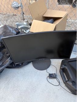 curved monitor