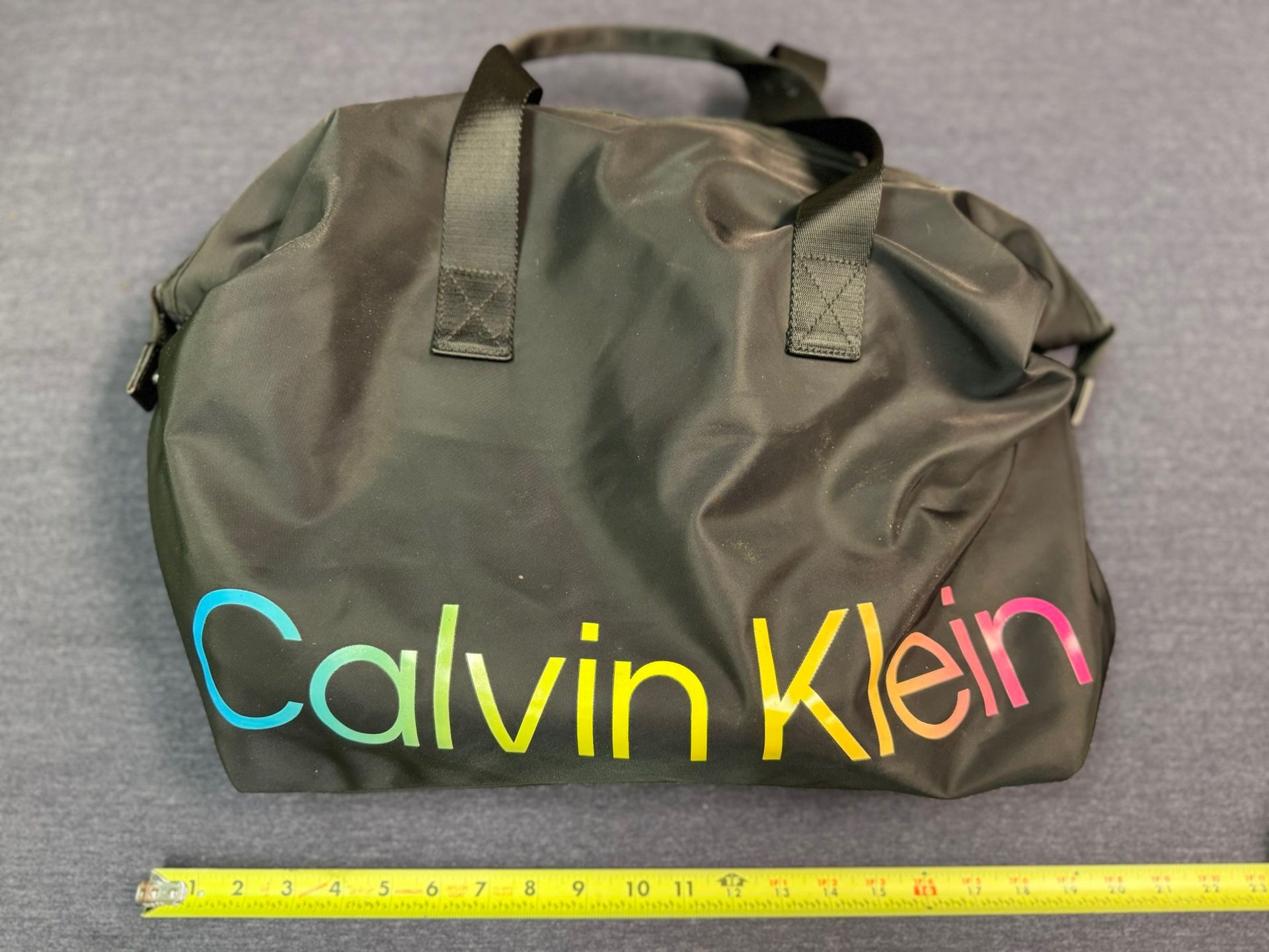 Calvin Klein Day Trip Bag